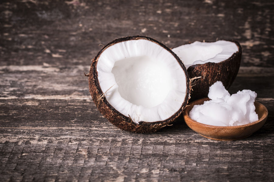 Kokosolie schijnt een heel gezond vet te zijn en heel puur. Is dat waar?