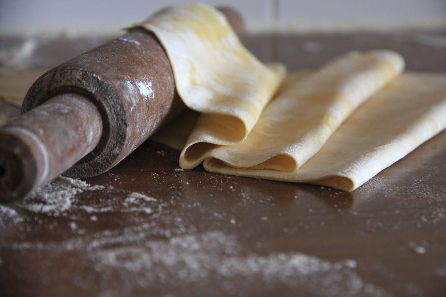 Ik eet veganistisch en wil graag pasta maken zonder ei en koemelk. Hebben jullie een goed recept? 