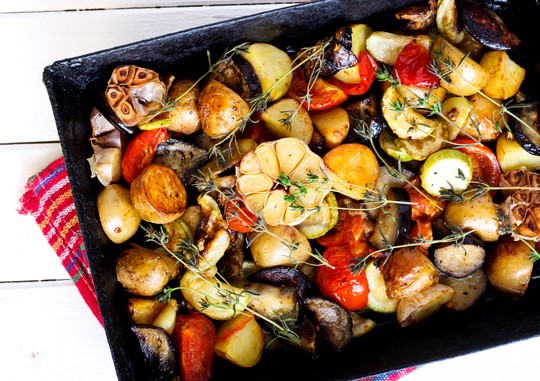 Veggie traybake