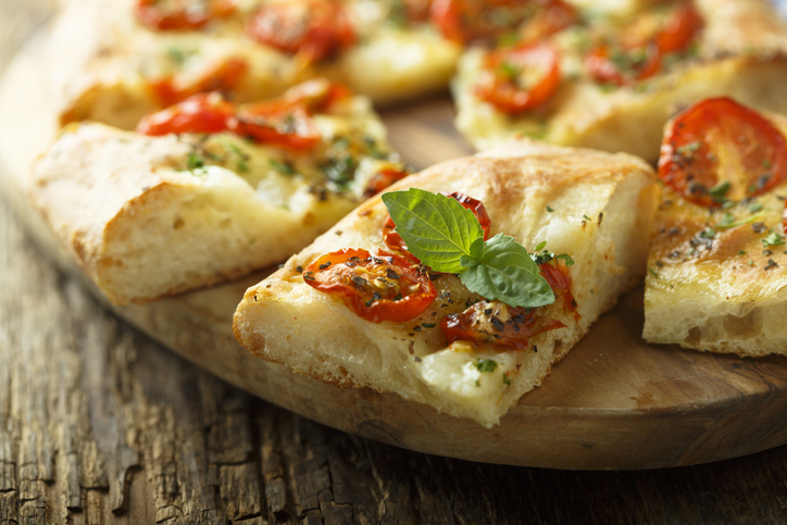 Focaccia met zoete tomaatjes