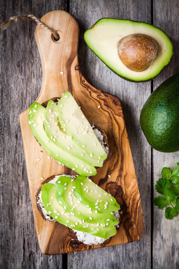 Kruidentoast met avocado