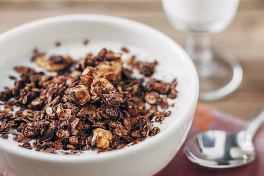 Wintergranola met siaasappel en chocolade