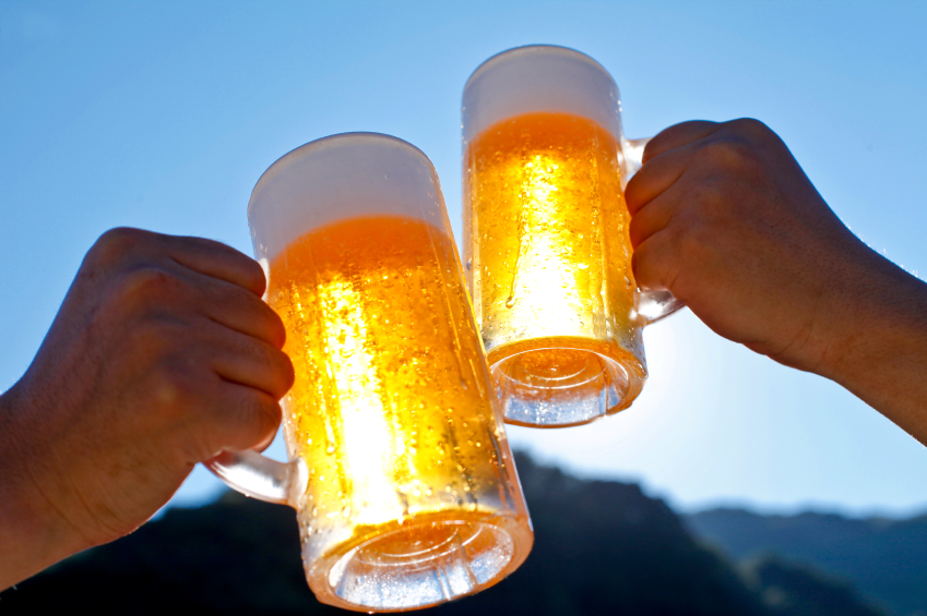 Waar of Niet waar: Van bier ga je meer plassen