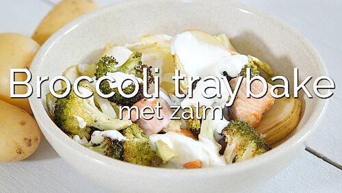 traybake van broccoli en zalm