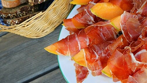 Bruchetta met ham en meloen