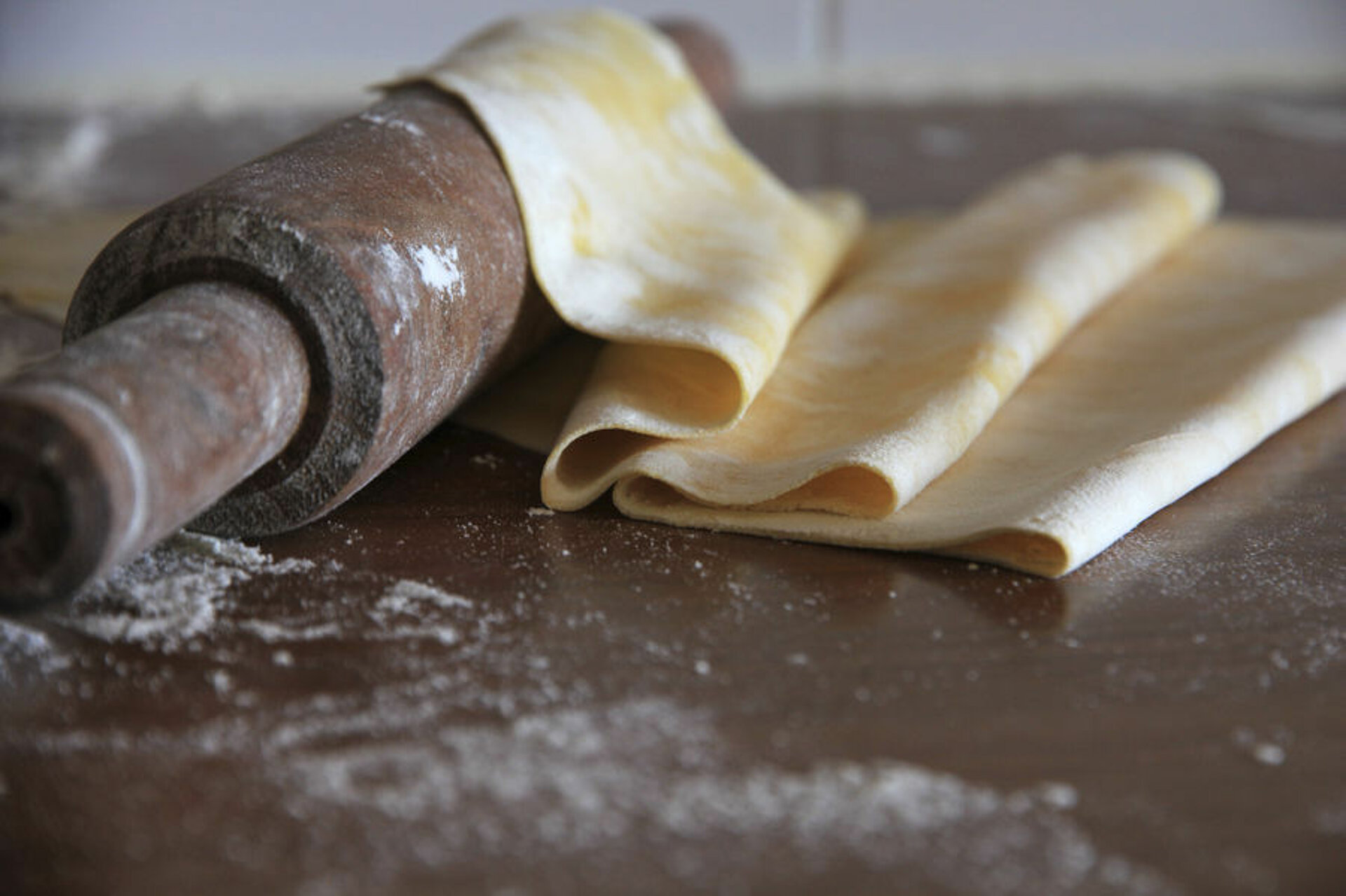 Ik eet veganistisch en wil graag pasta maken zonder ei en koemelk. Hebben jullie een goed recept? 