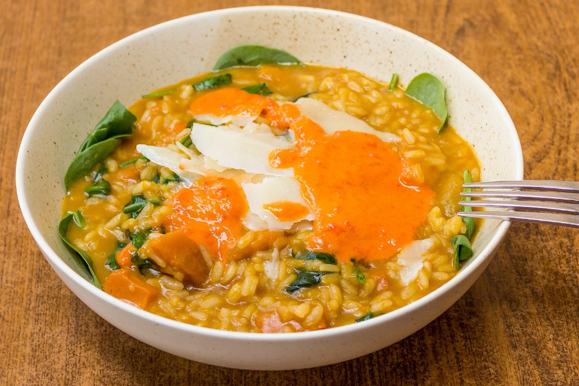 risotto met zalm, spinazie en zoete aardappel