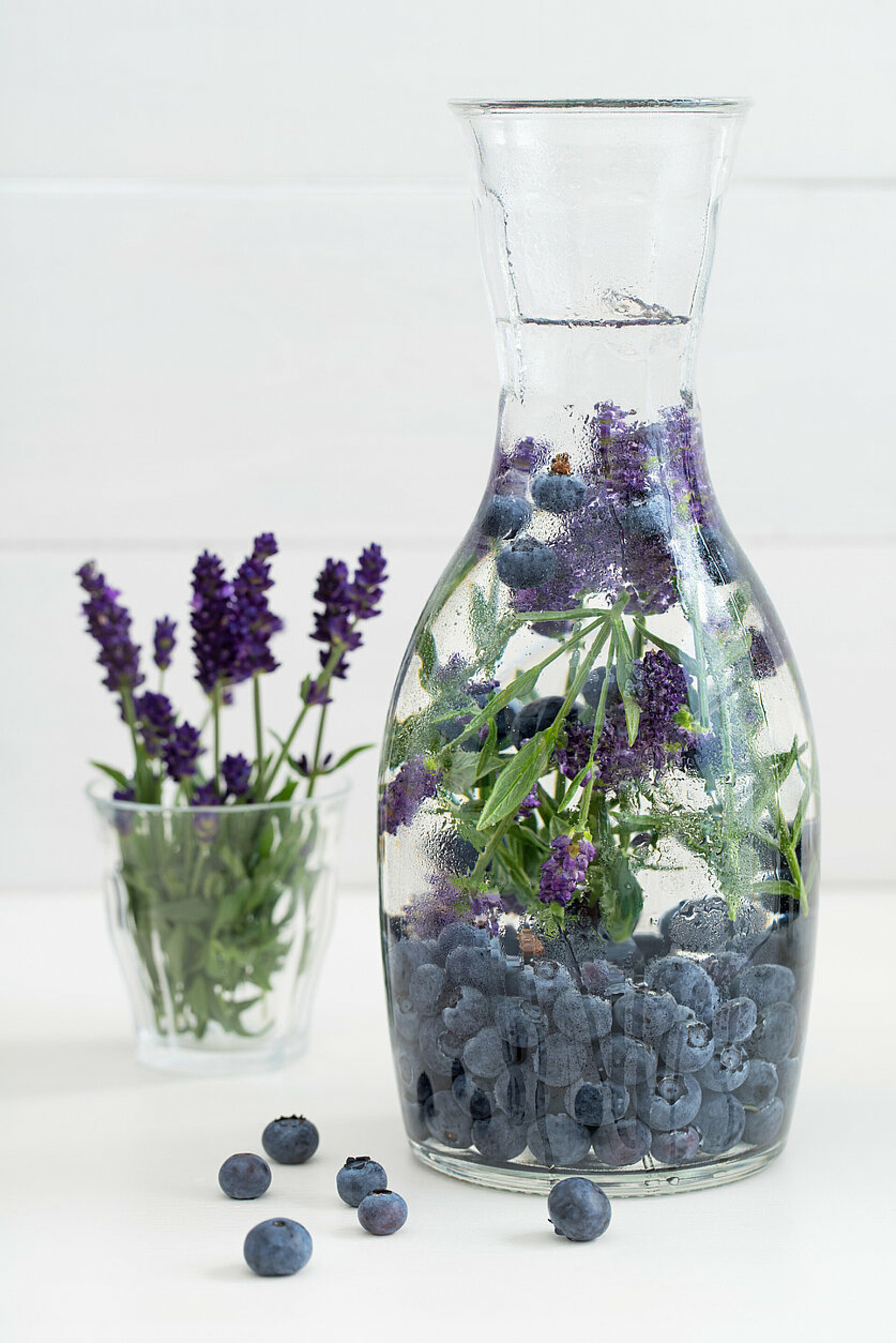 Lavendelwater met blauwe bessen