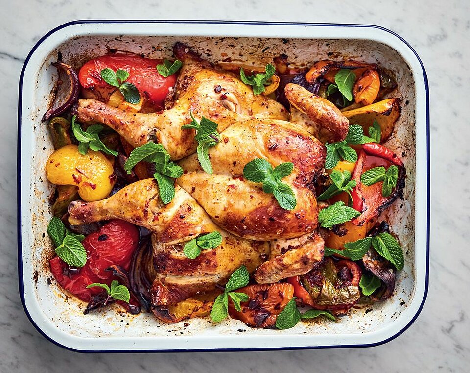 Kip met harissa uit de oven