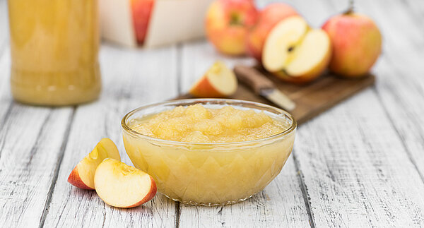 Kruidige appelcompote