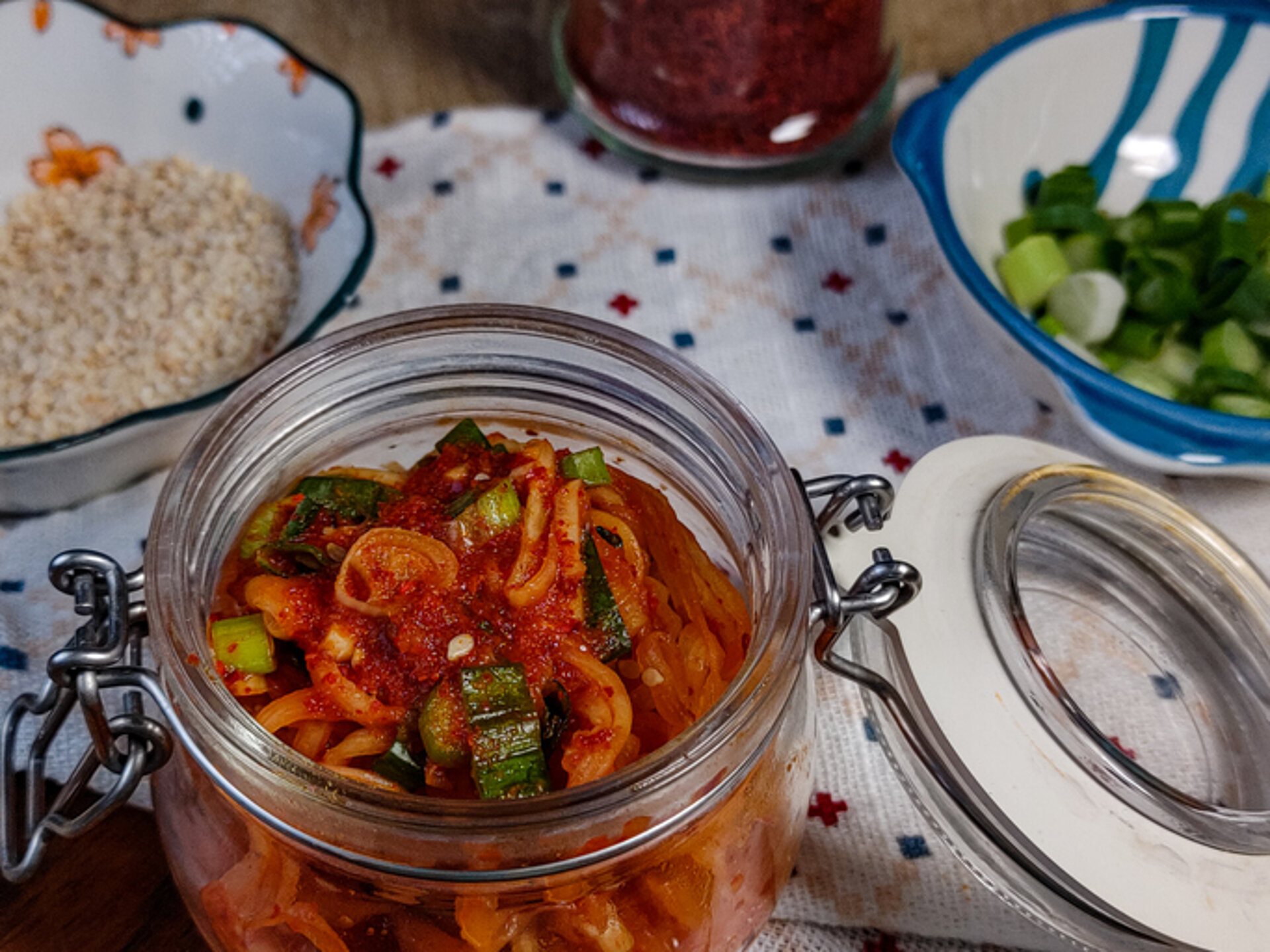 pot met kimchee