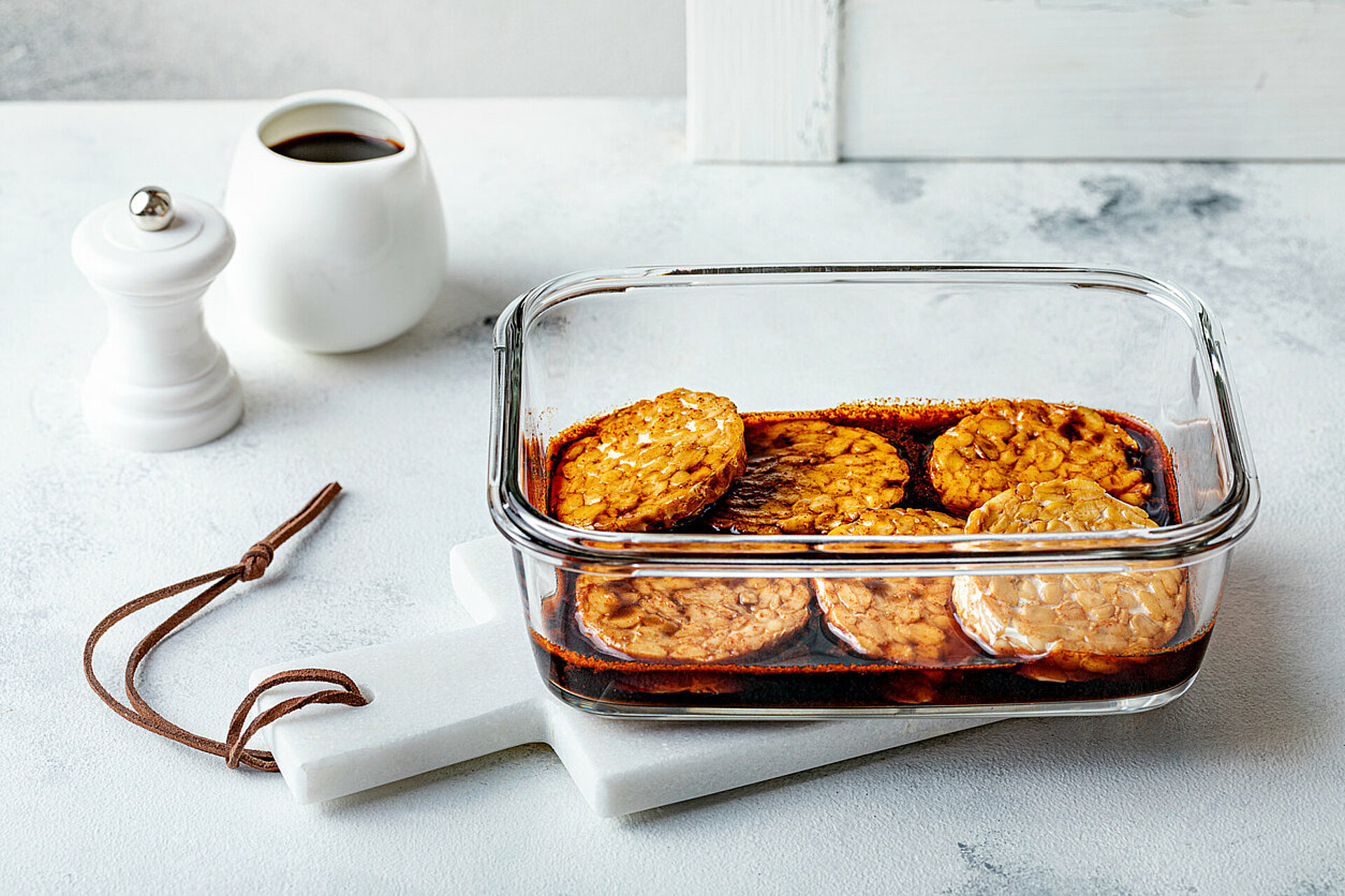 Hoe marineer je tempeh/tahoe