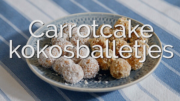 Hoe maak je carrotcake kokosballetjes?