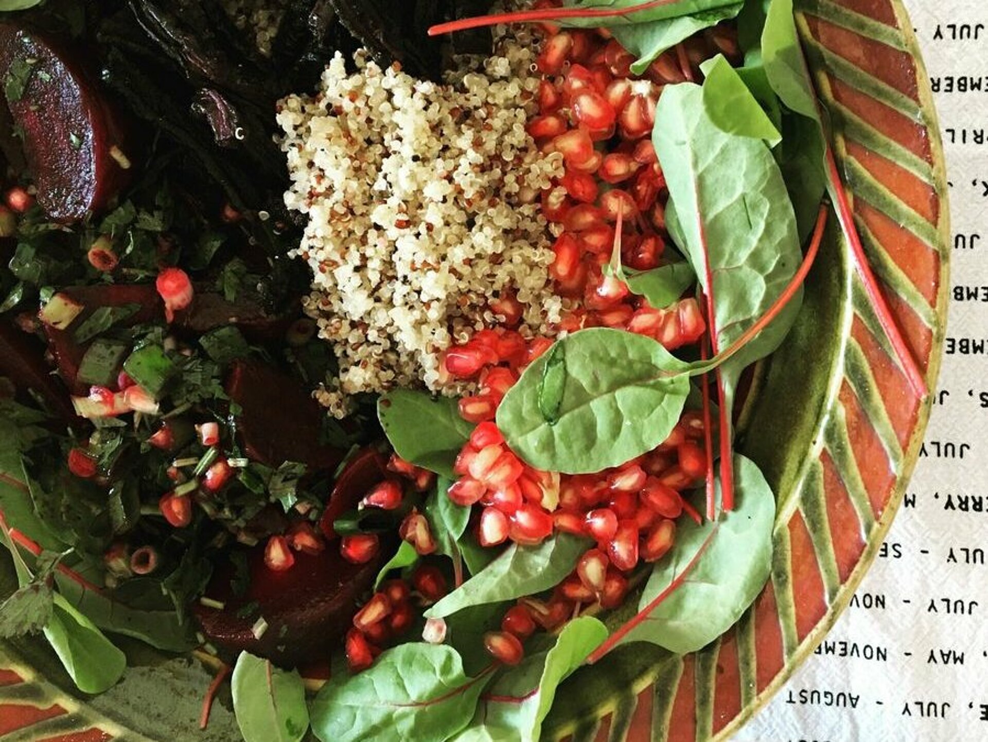 Saladebowl met bietjes en quinoa