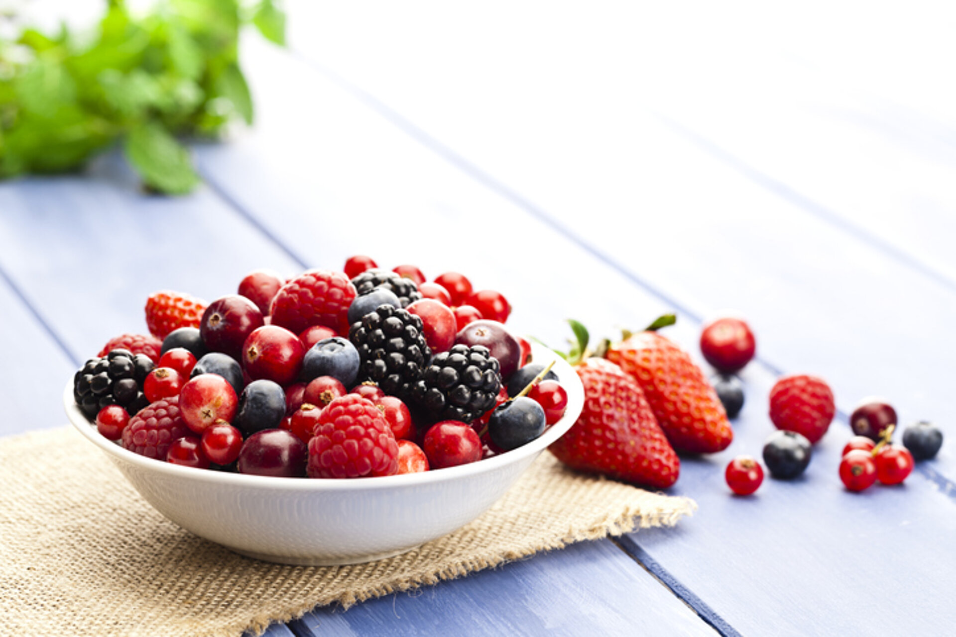 Zo geniet je langer van zomerfruit Rood zomerfruit