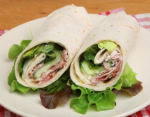 Wraps met komkommerlinten